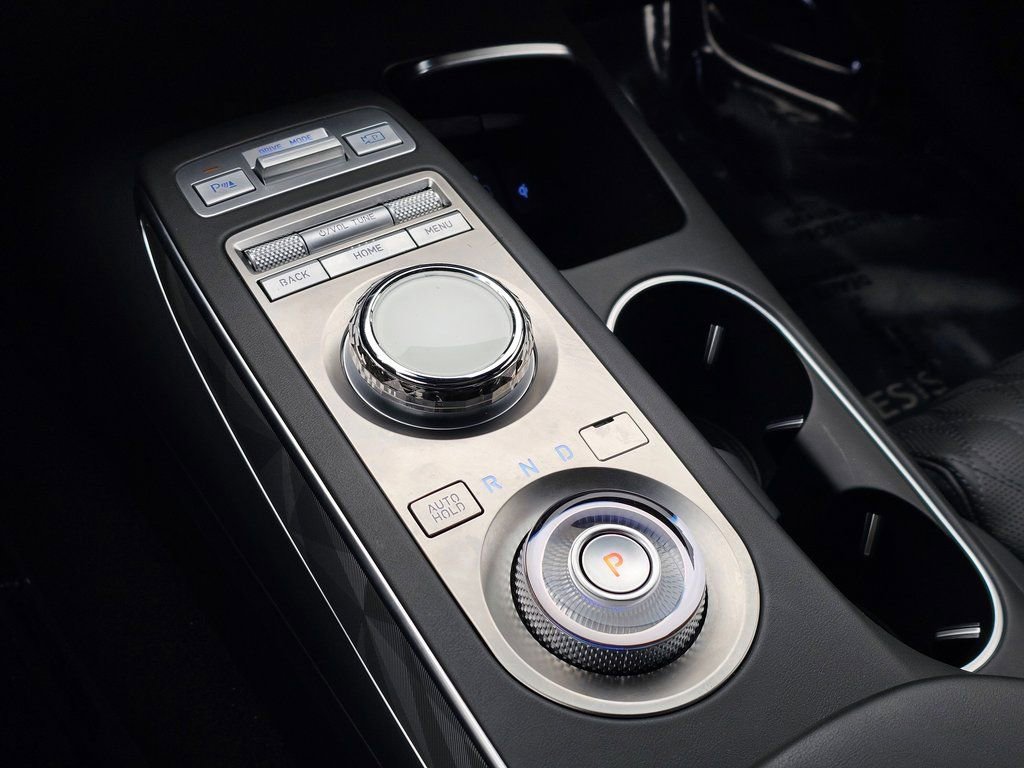 Used 2025 Genesis GV70 3.5T Sport w/ Sport Advanced Package image 19