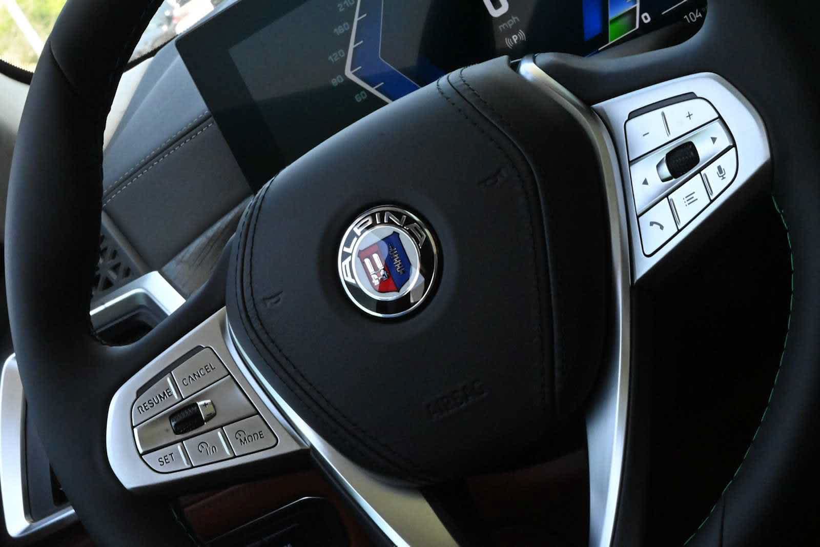 New 2026 BMW ALPINA XB7 AWD/4WD image 27