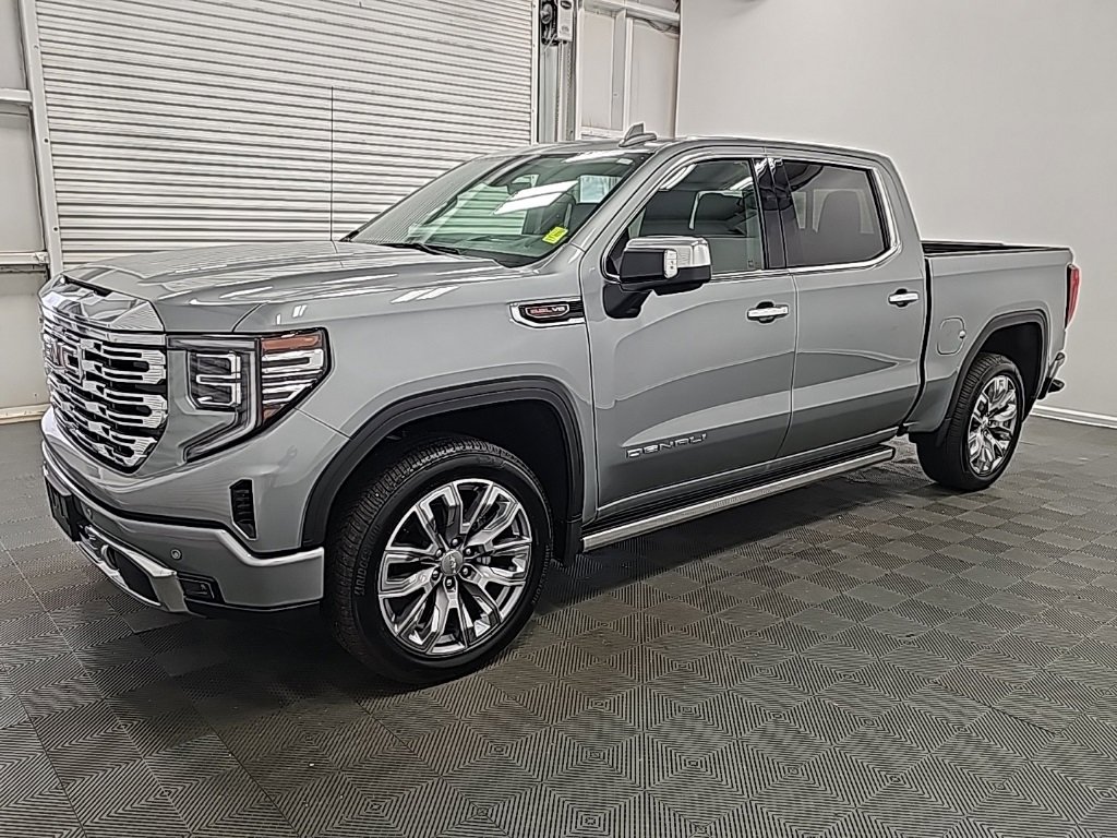 New 2025 GMC Sierra 1500 Denali w/ Denali Reserve Package image 4