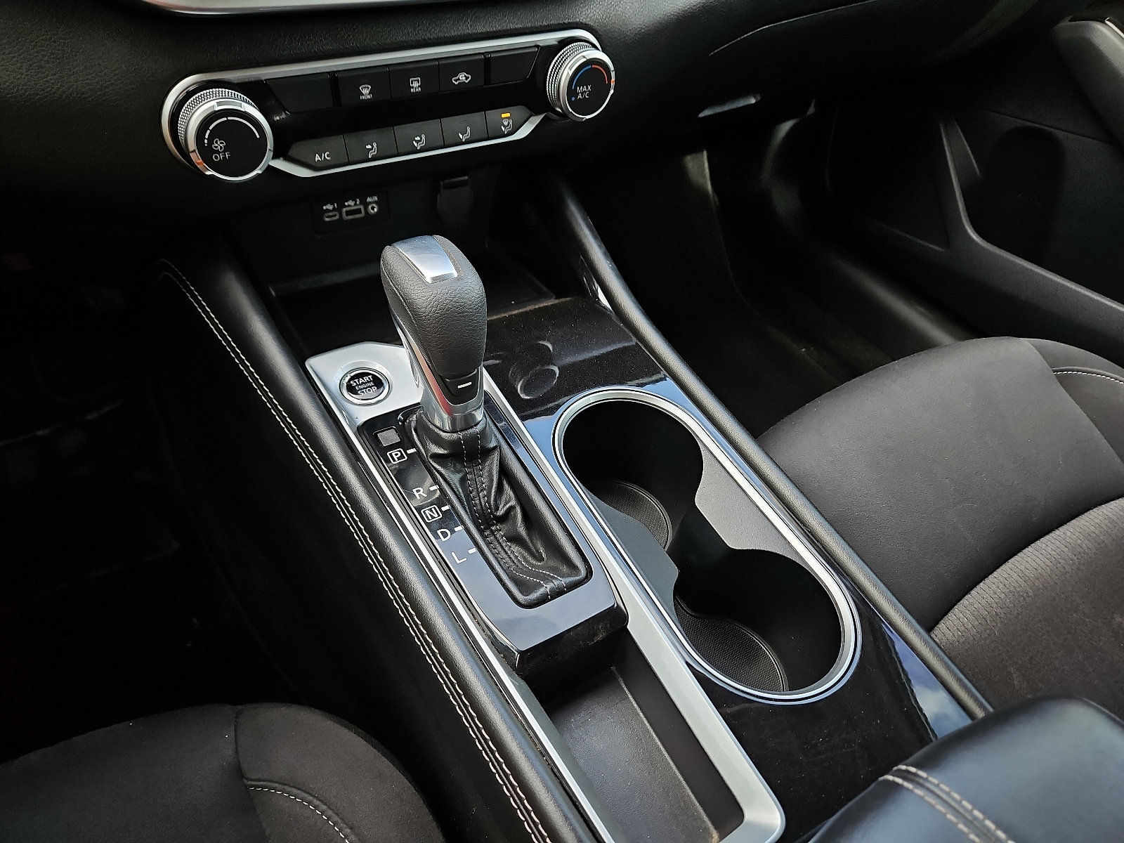 Used 2023 Nissan Altima 2.5 SV image 12