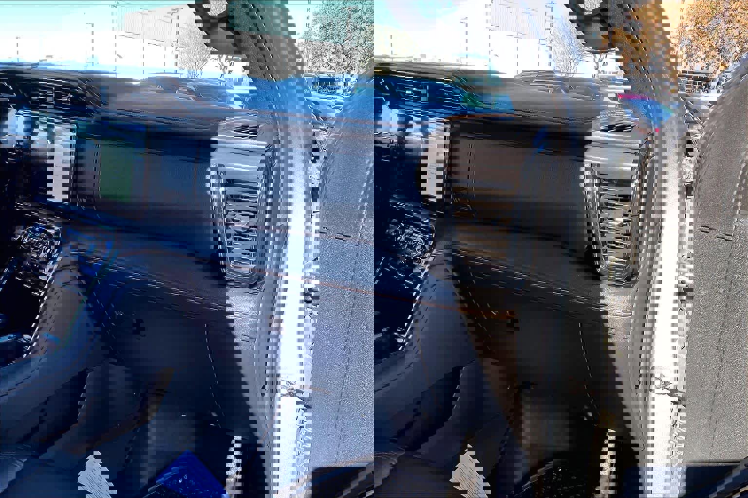 Used 2024 GMC Sierra 2500 AT4 w/ AT4 Premium Plus Package image 18