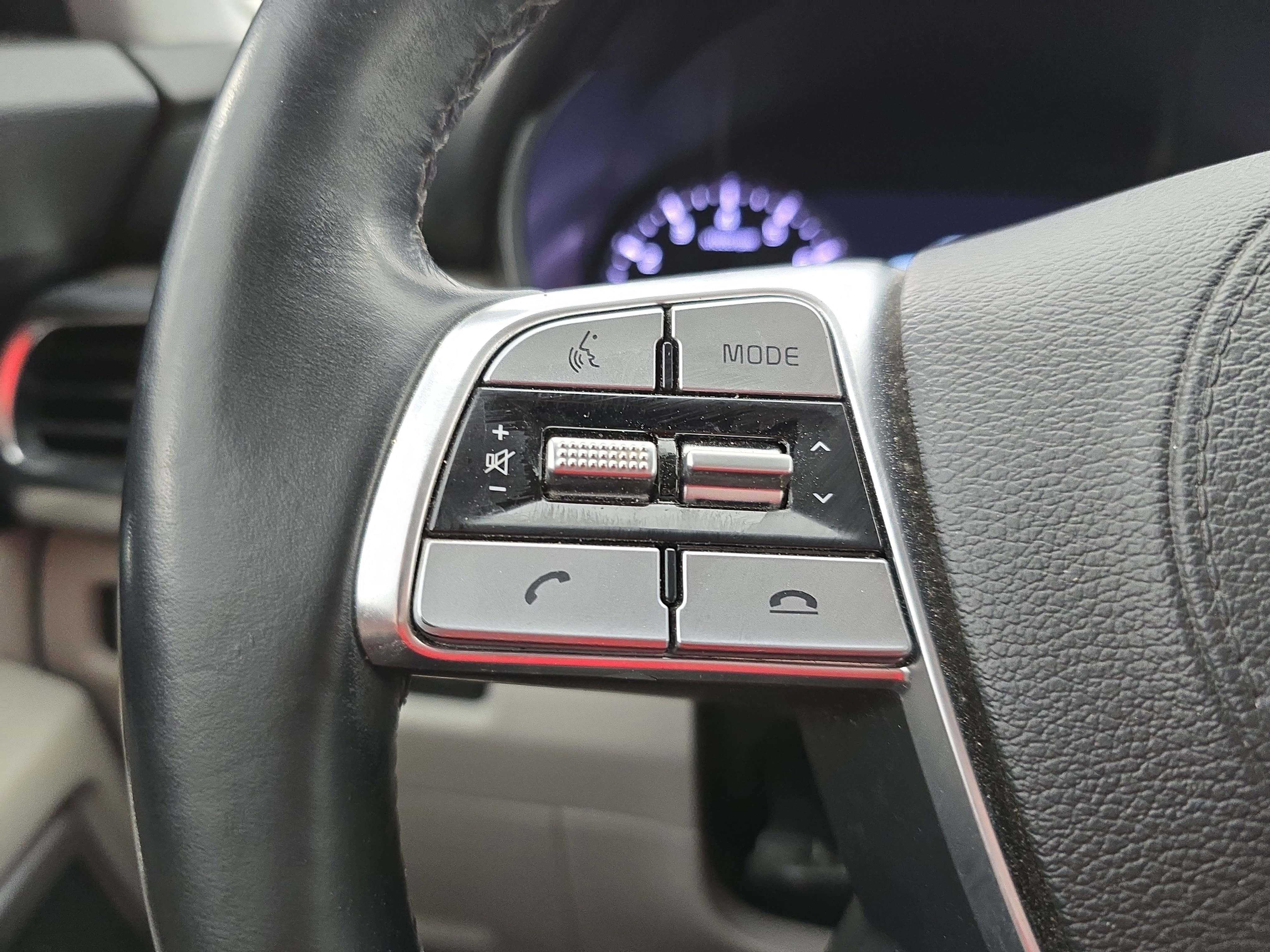 Used 2020 Kia Telluride SX w/ SX Prestige Package AWD/4WD image 18