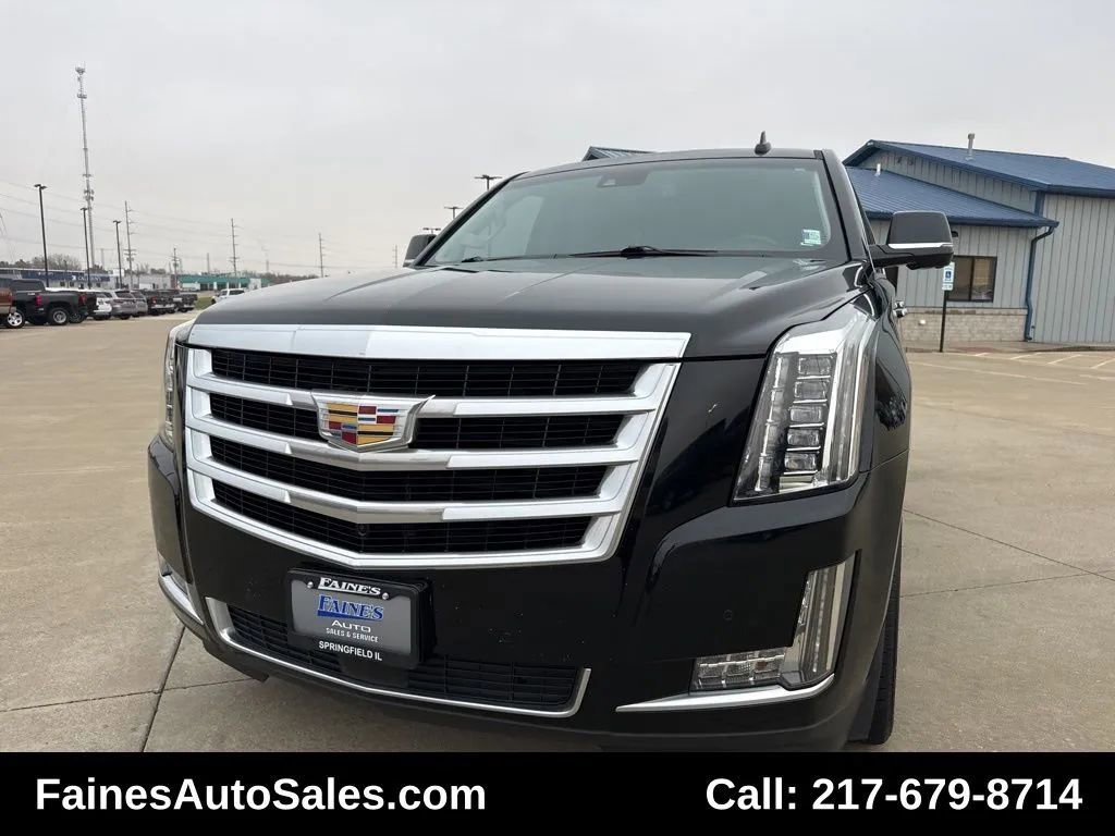 Used 2015 Cadillac Escalade Premium image 35