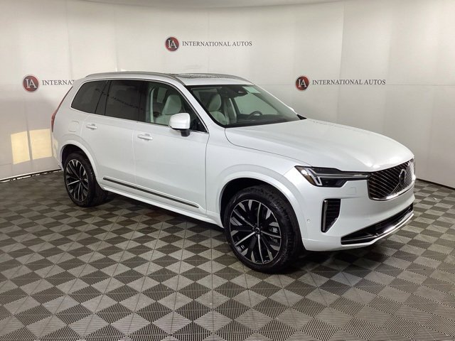New 2026 Volvo XC90 B6 Ultra image 3