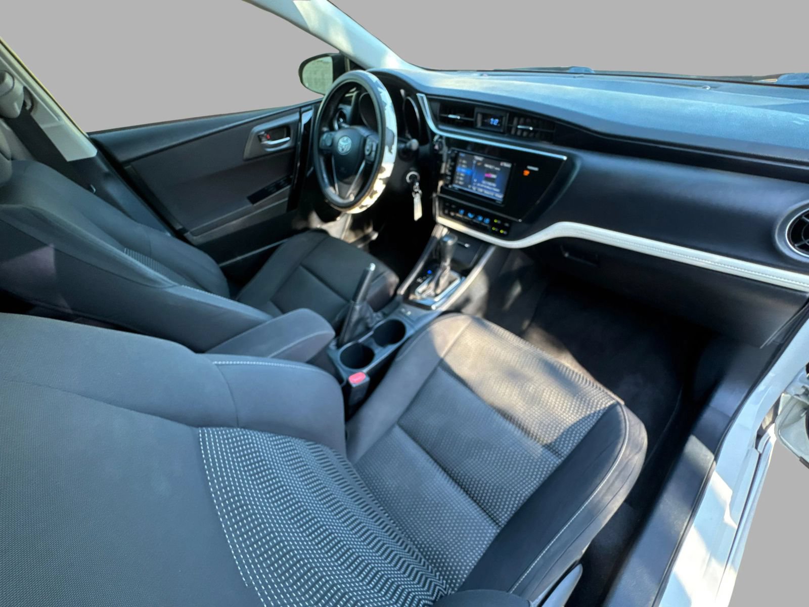 Used 2017 Toyota Corolla iM w/ Carpet Mat Package FWD image 45