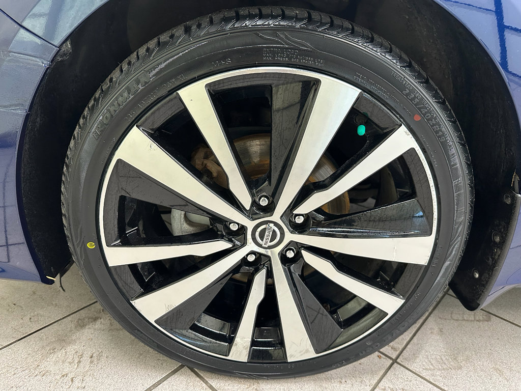 Used 2019 Nissan Altima 2.5 Platinum image 16