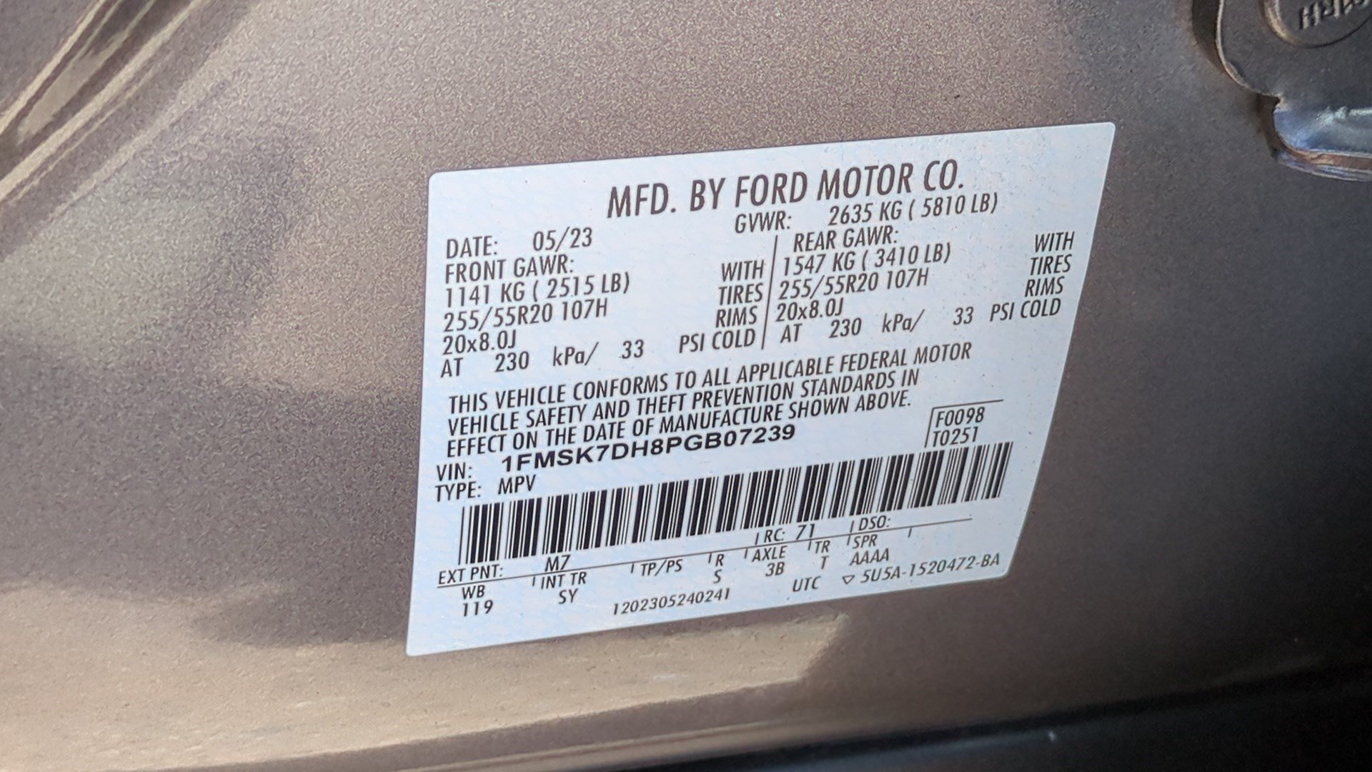 Used 2023 Ford Explorer XLT w/ Equipment Group 202A RWD image 32