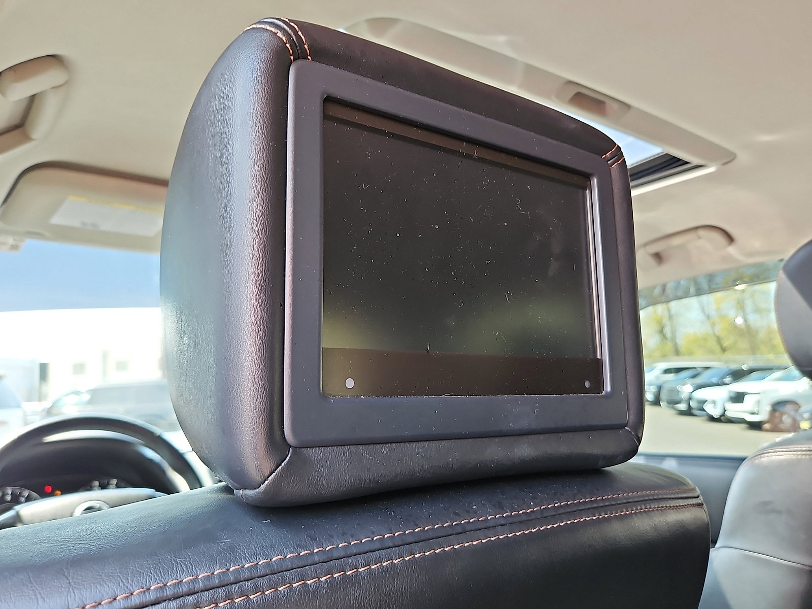 Used 2018 Nissan Armada Platinum w/ Captain Seat Package AWD/4WD image 11