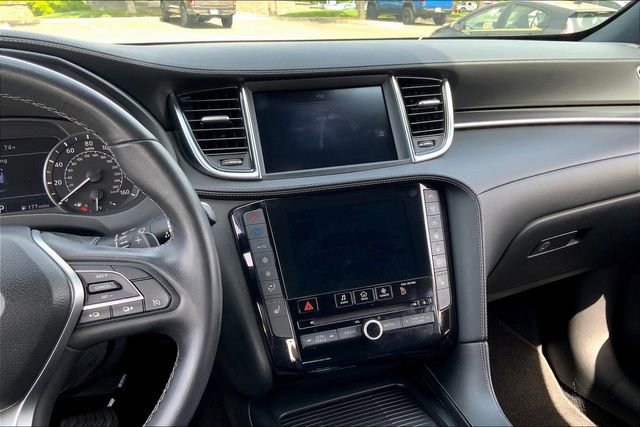 Used 2022 INFINITI QX55 Luxe w/ Cargo Package image 6