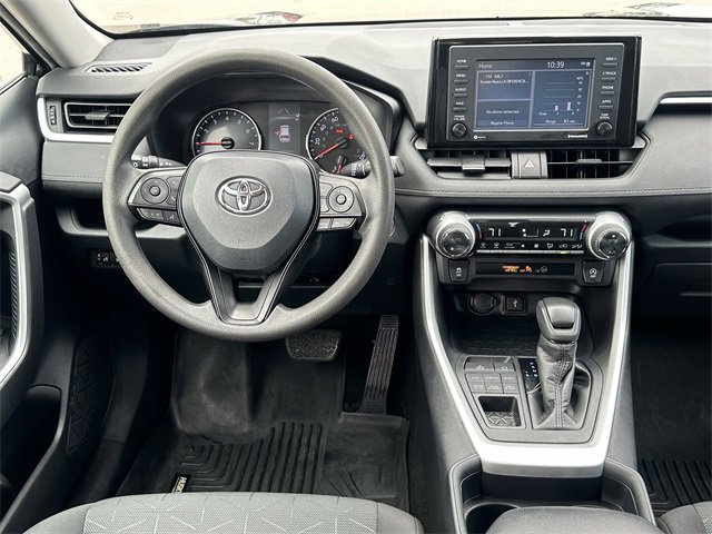 Used 2020 Toyota RAV4 XLE image 11