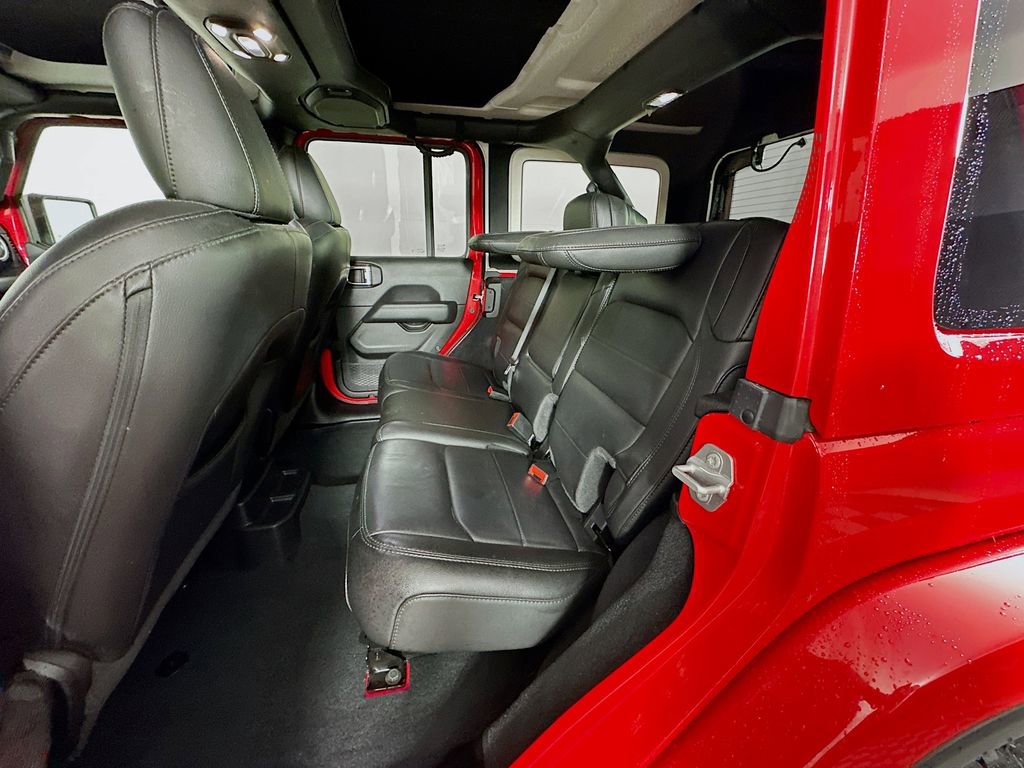 Certified 2022 Jeep Wrangler Unlimited Sahara image 36