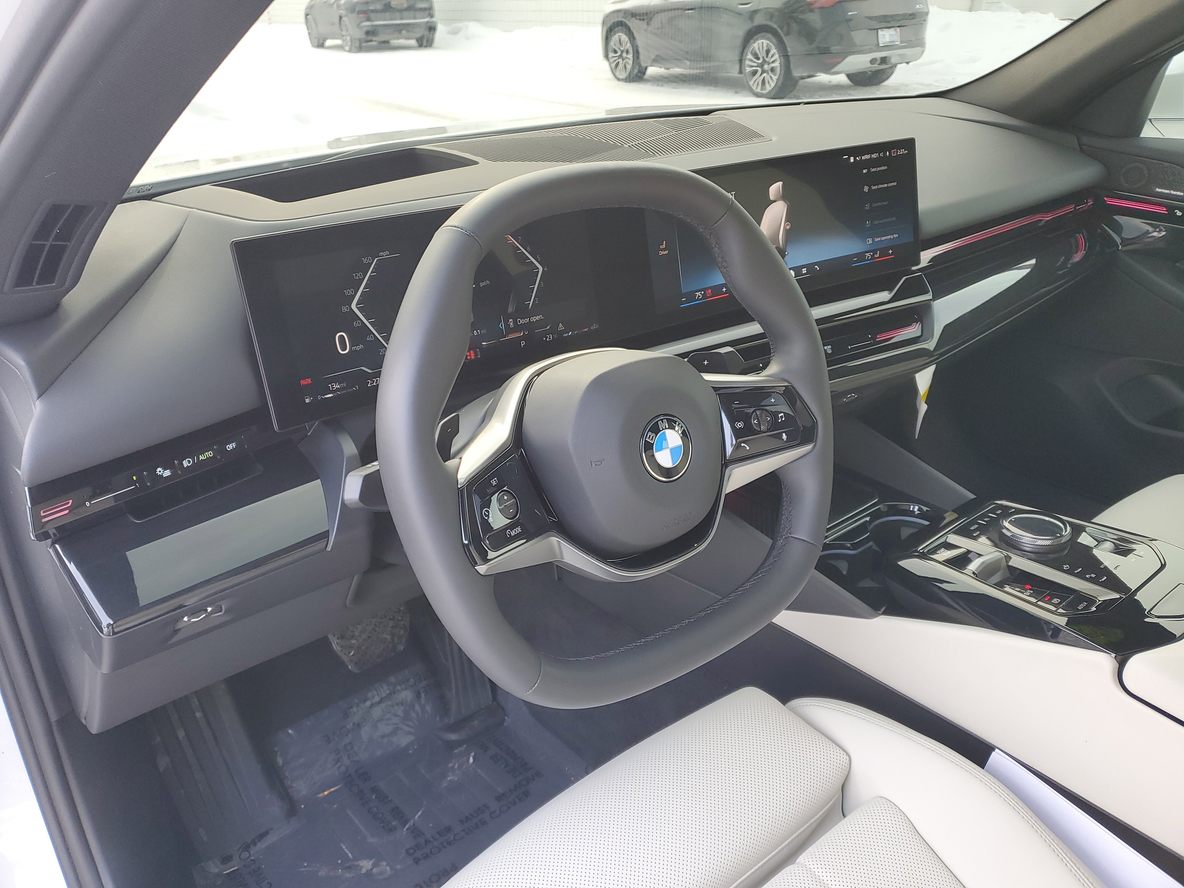 Certified 2024 BMW 530i xDrive w/ Premium Package image 10