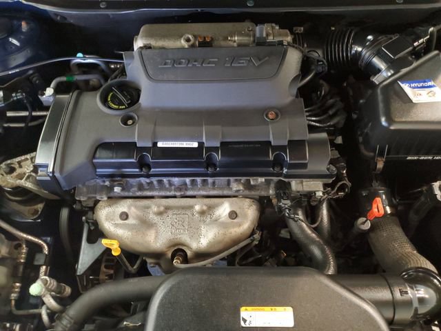 Used 2010 Hyundai Elantra GLS image 23