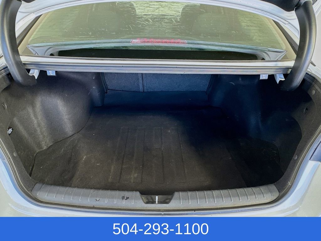 Used 2018 Kia Optima LX w/ 17" Alloy Wheels Package image 23