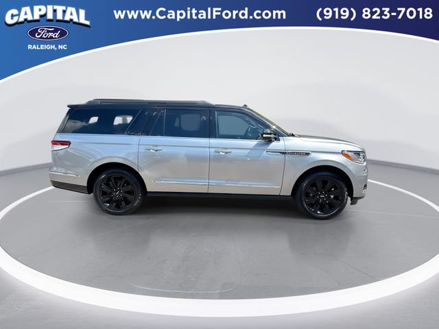 Used 2024 Lincoln Navigator L Black Label AWD/4WD image 9