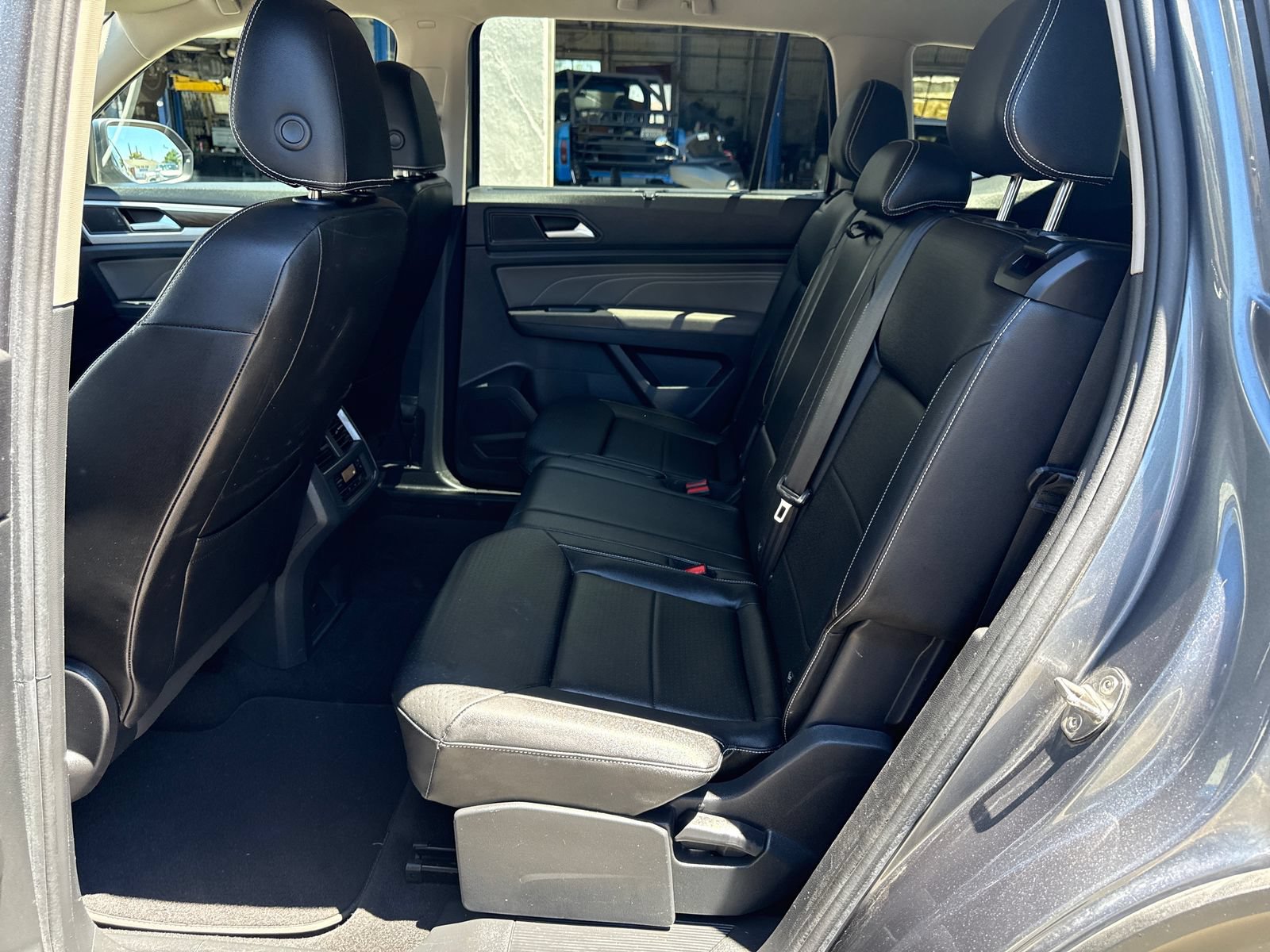 Used 2023 Volkswagen Atlas SE FWD image 25