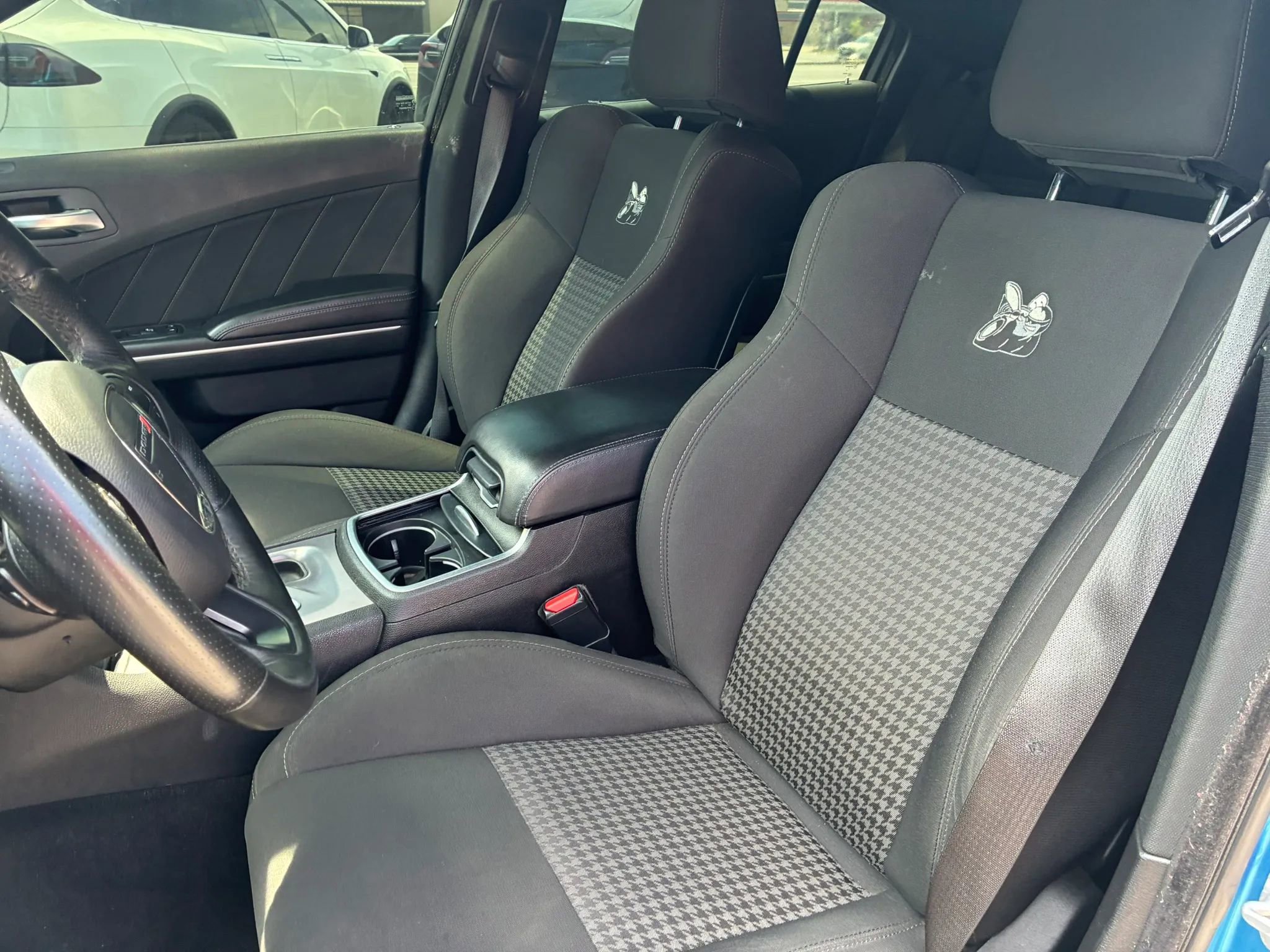 Used 2019 Dodge Charger Scat Pack RWD image 6