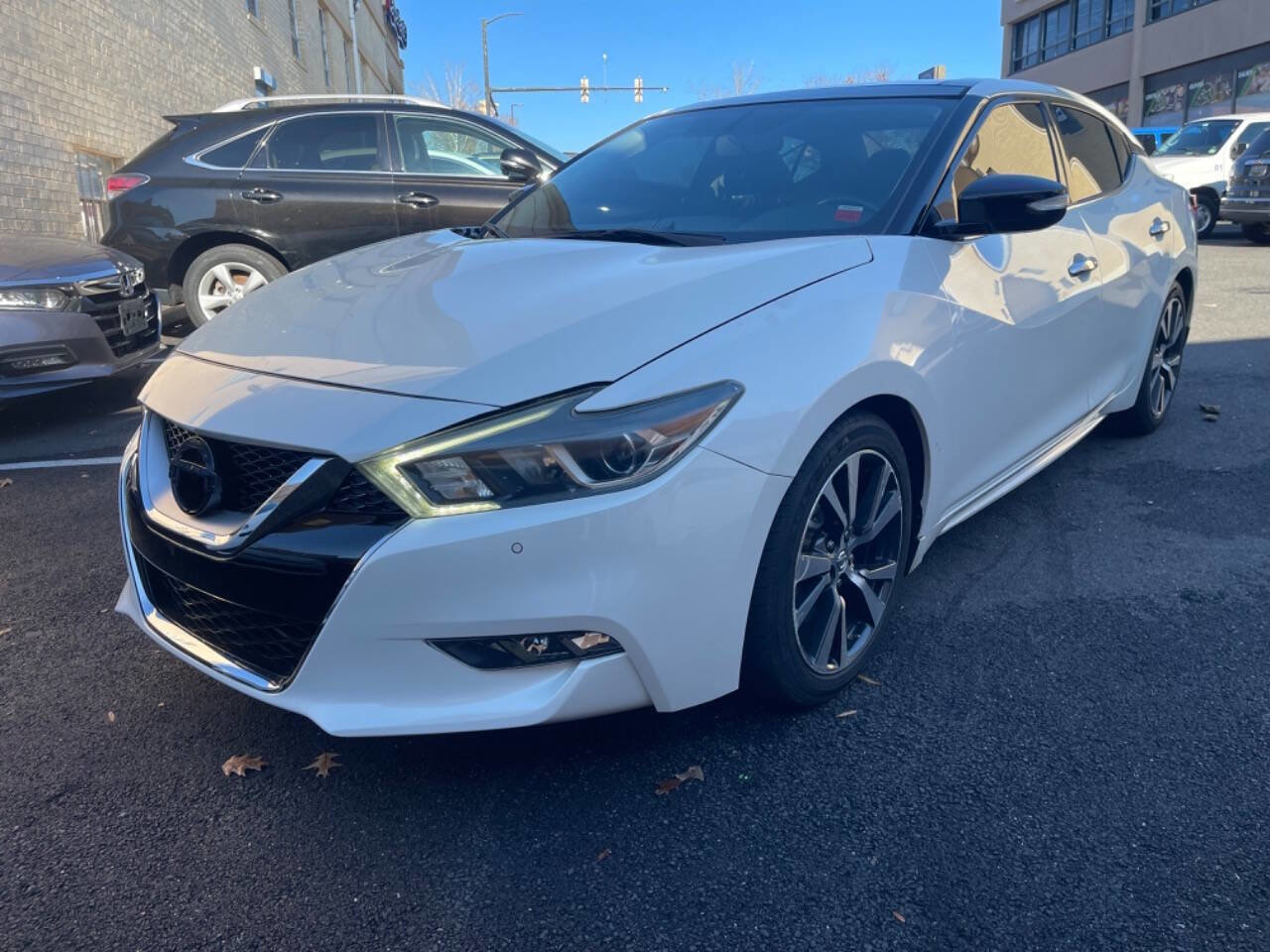 Used 2017 Nissan Maxima 3.5 SL image 3