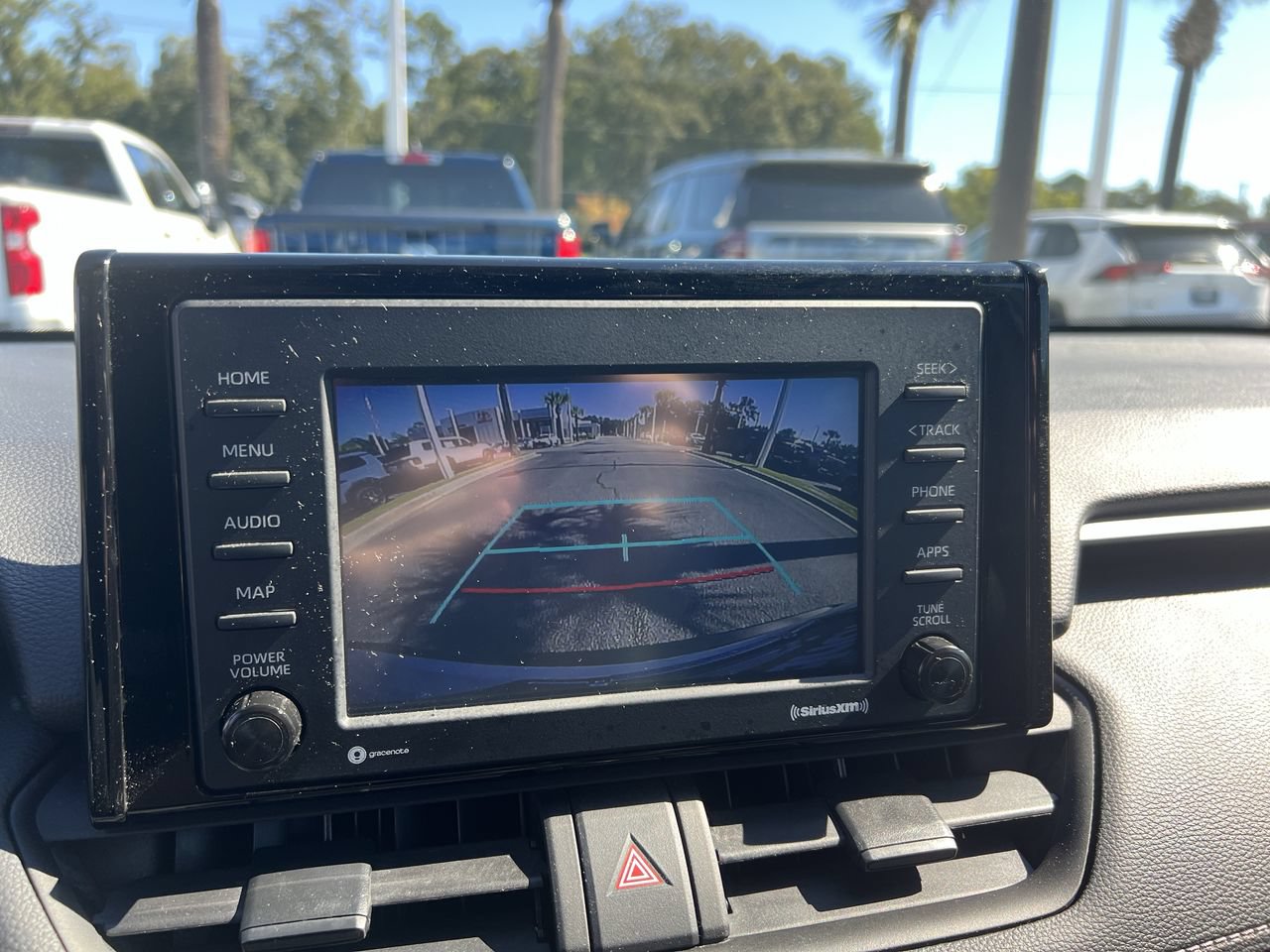Used 2021 Toyota RAV4 XLE w/ Convenience Package FWD image 25