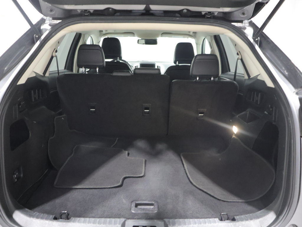 Used 2023 Ford Edge SEL AWD/4WD image 4