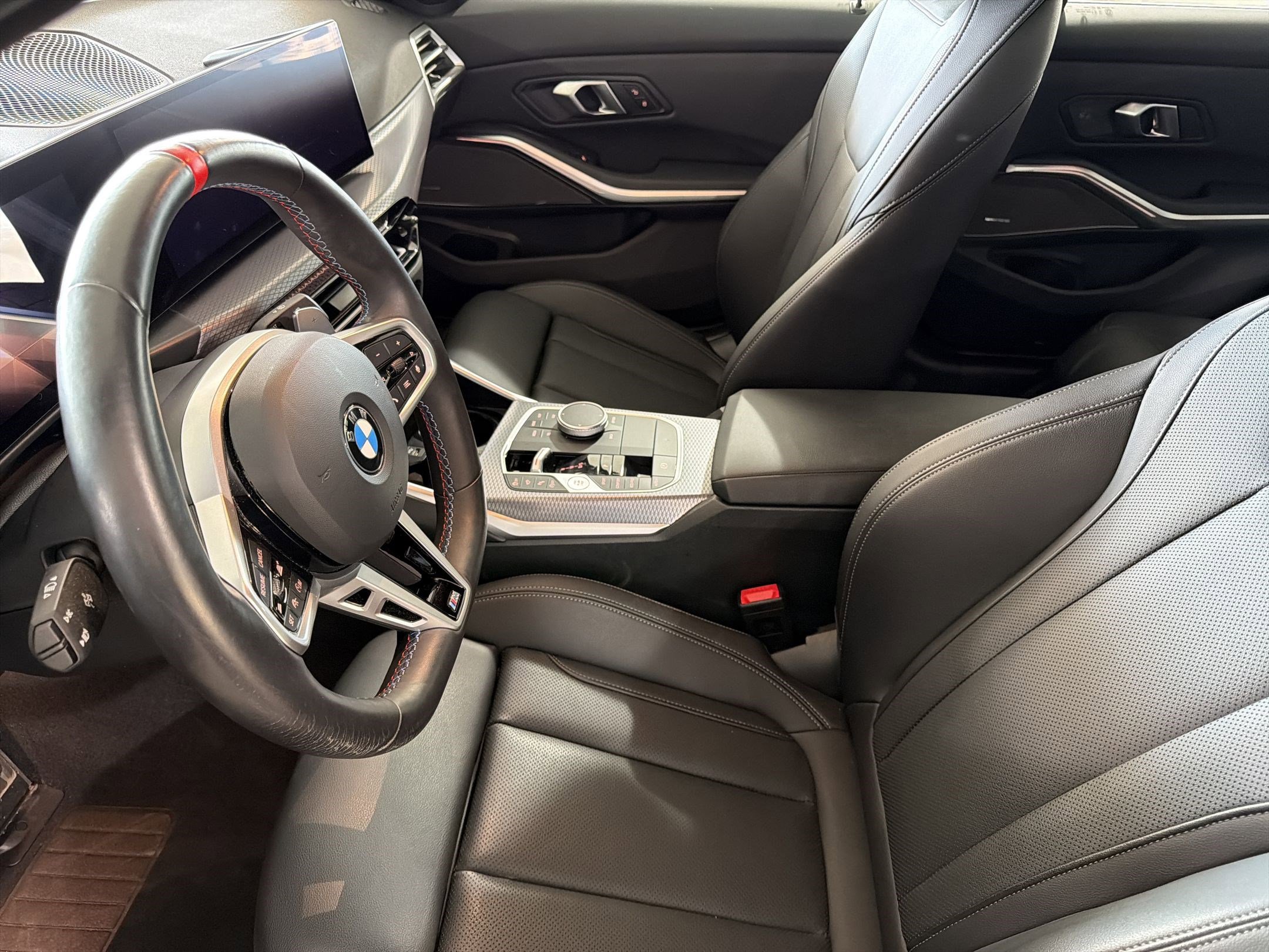 Used 2025 BMW M340i RWD image 4