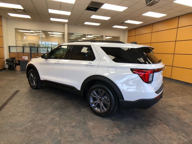 New 2026 Ford Explorer Active w/ Active Comfort Package AWD/4WD image 5