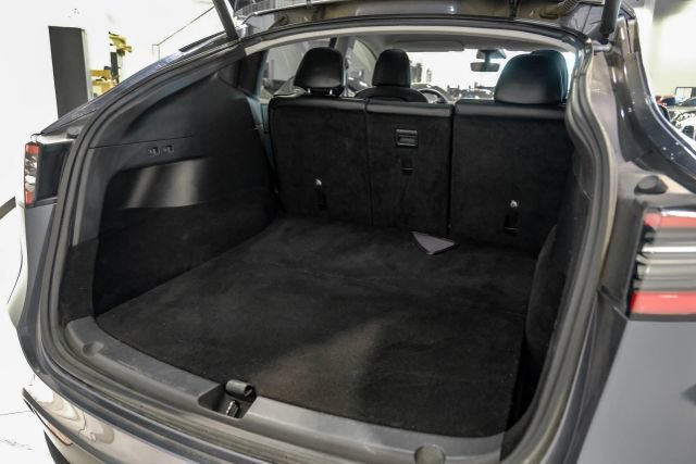 Used 2021 Tesla Model Y 2WD image 70