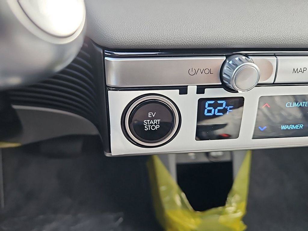 New 2024 Hyundai Ioniq 5 Limited AWD/4WD image 12