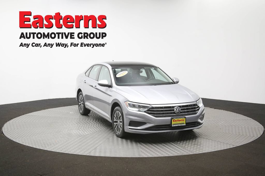 Used 2020 Volkswagen Jetta SE w/ SE Cold Weather Package FWD image 51