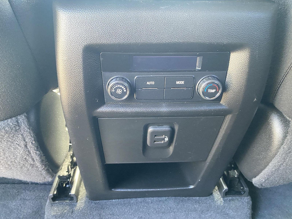 Used 2023 Chevrolet Traverse LT w/ LPO, Floor Liner Package AWD/4WD image 20