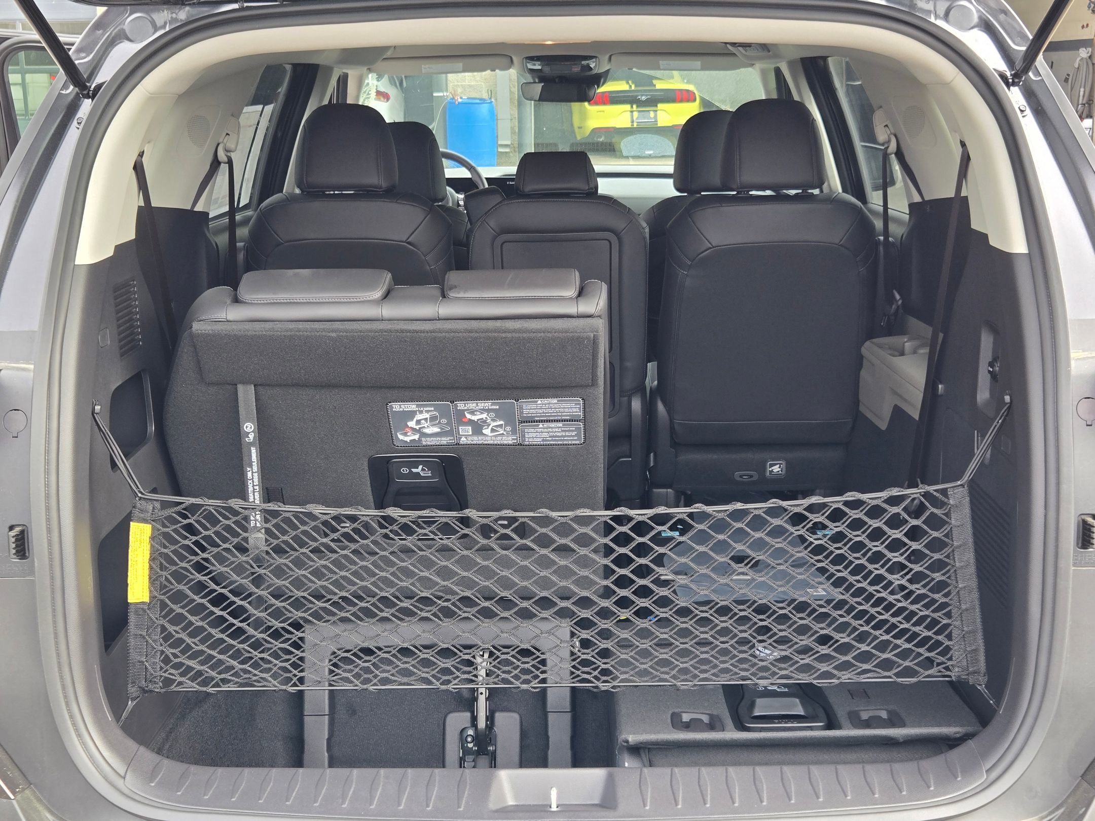 New 2026 Kia Carnival FWD image 18
