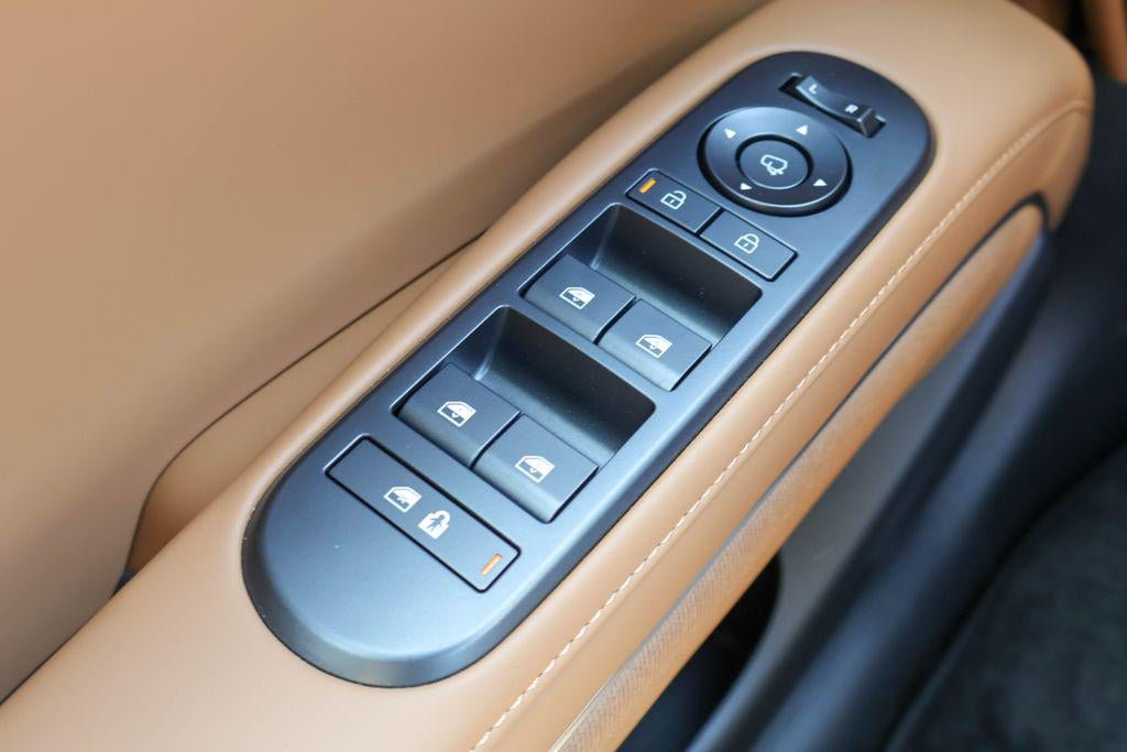 New 2026 Hyundai Palisade Calligraphy FWD image 23