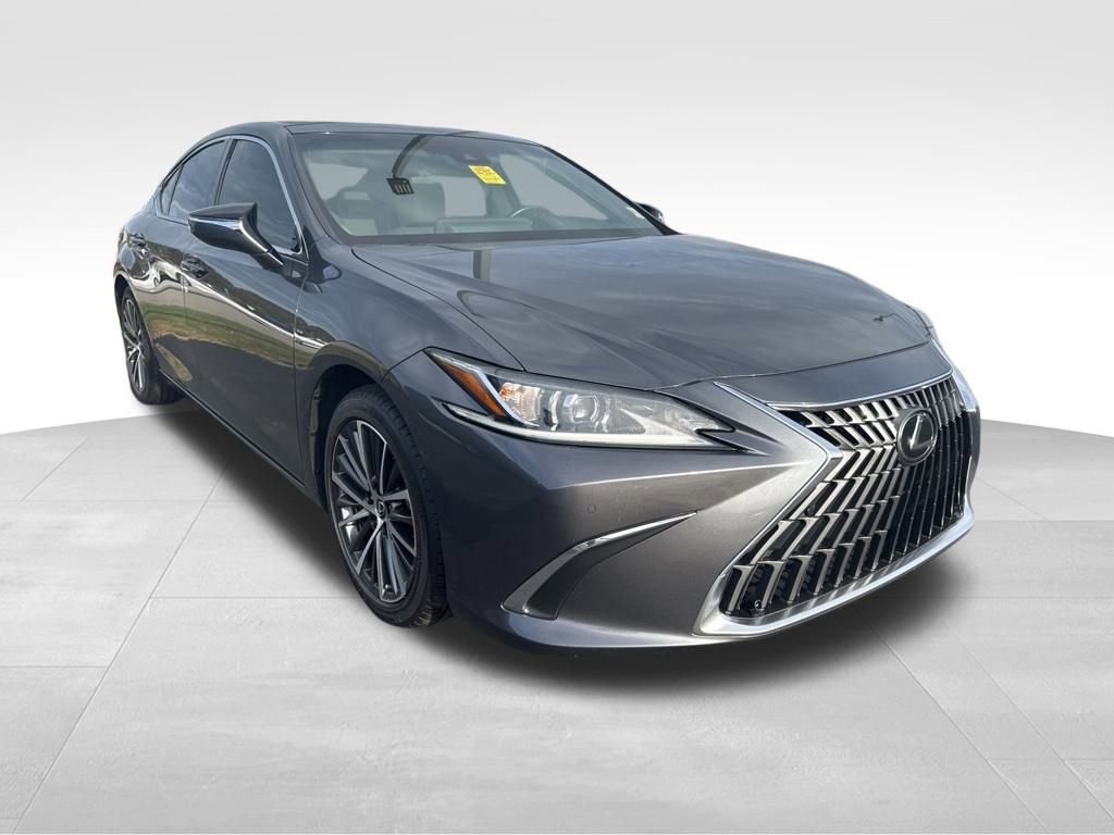 Used 2023 Lexus ES 350 w/ Premium Package image 4