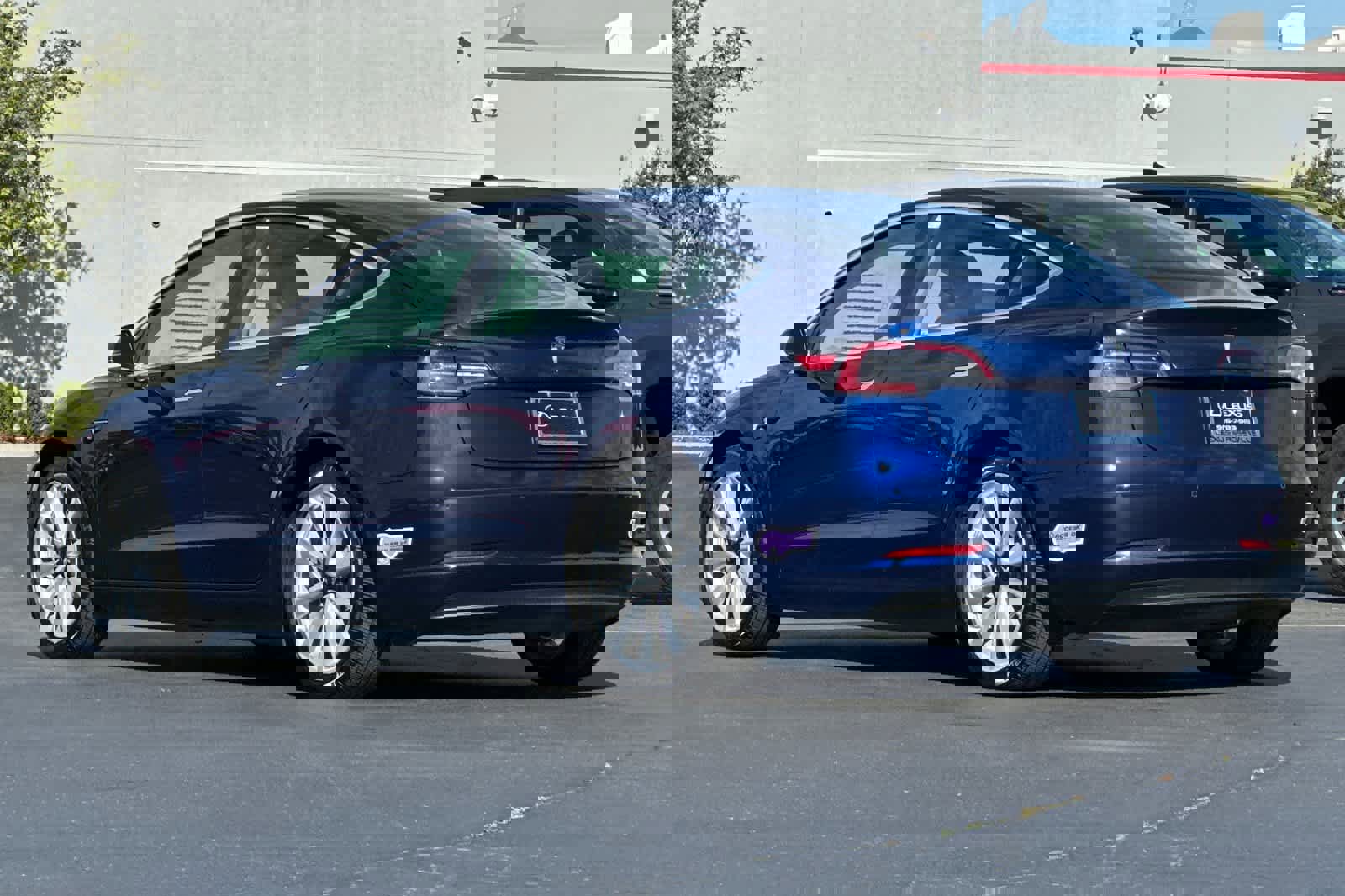 Used 2019 Tesla Model 3 Standard Range Plus image 7