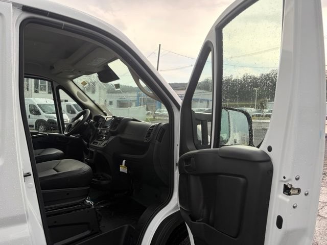 New 2026 RAM ProMaster 3500 w/ Convenience Group FWD image 24