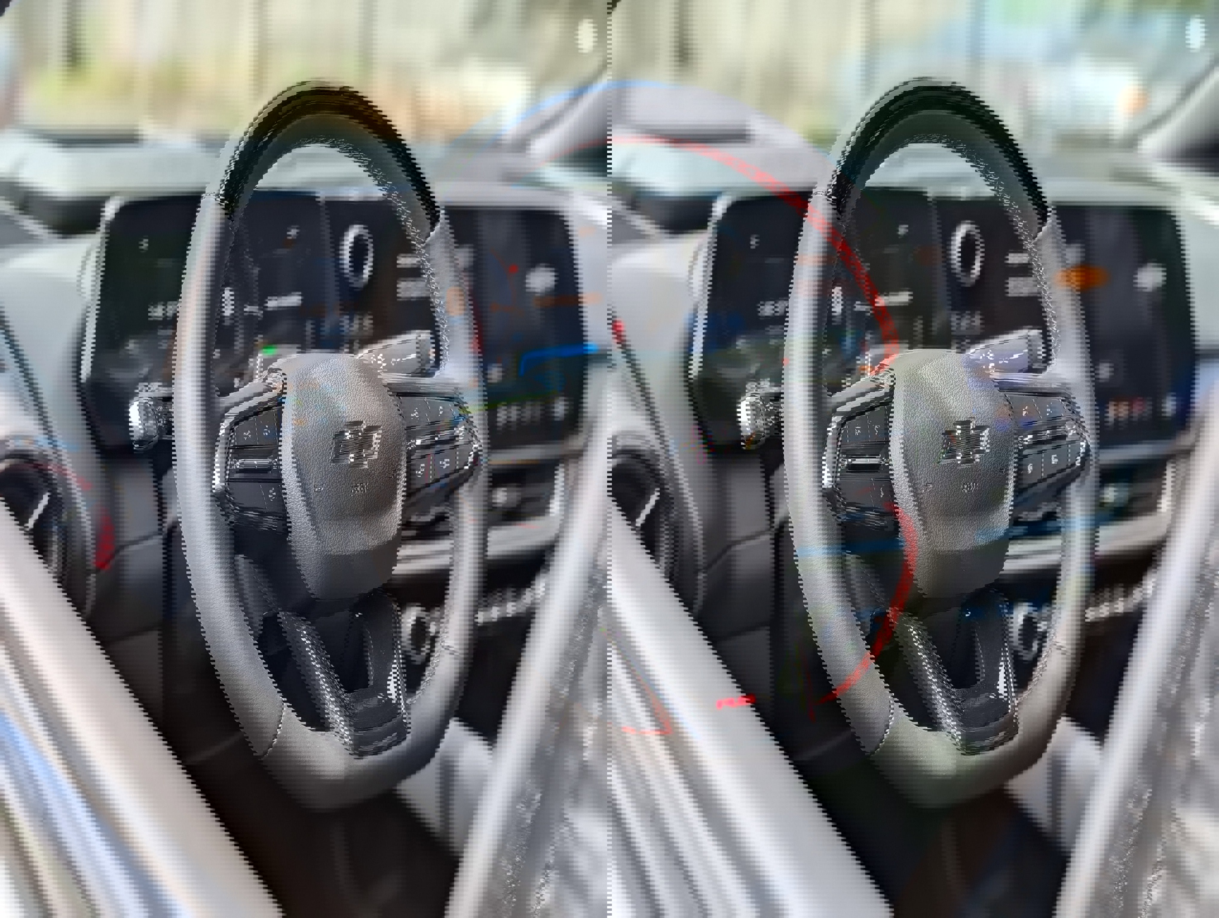 New 2025 Chevrolet Equinox EV RS image 16