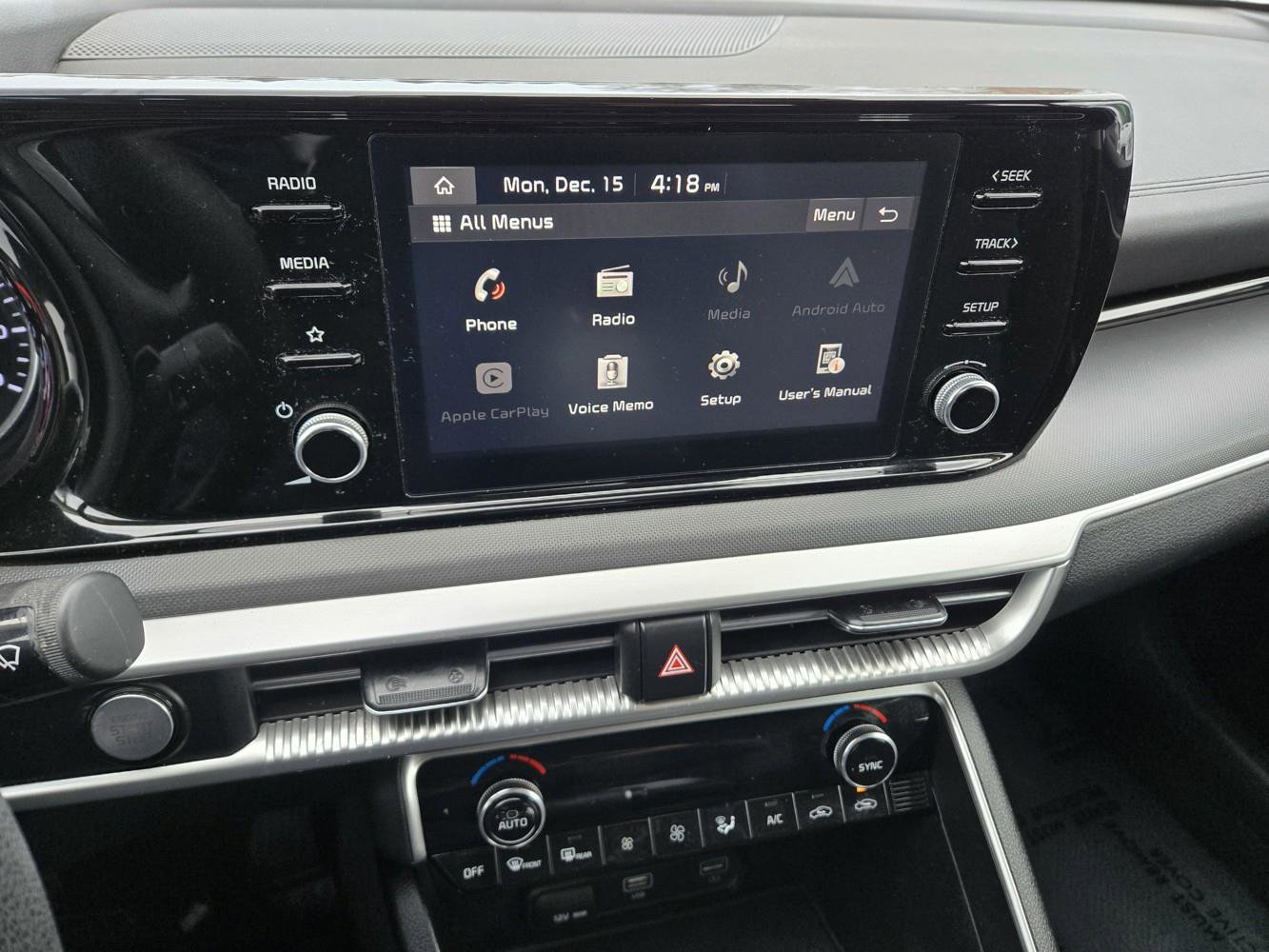 Used 2023 Kia K5 LXS image 9