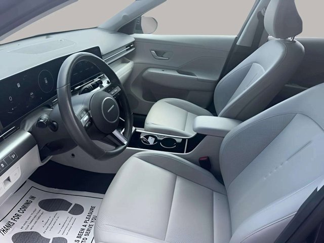 Used 2024 Hyundai Kona Limited image 5