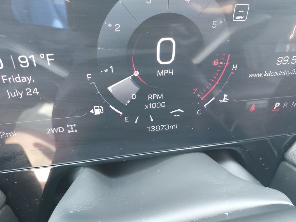 Used 2026 GMC Yukon Elevation AWD/4WD image 19