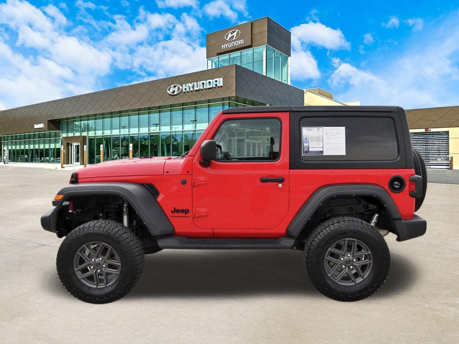 Used 2024 Jeep Wrangler Sport AWD/4WD image 9