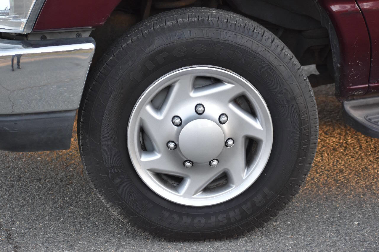 Used 2008 Ford E-350 and Econoline 350 XLT image 24