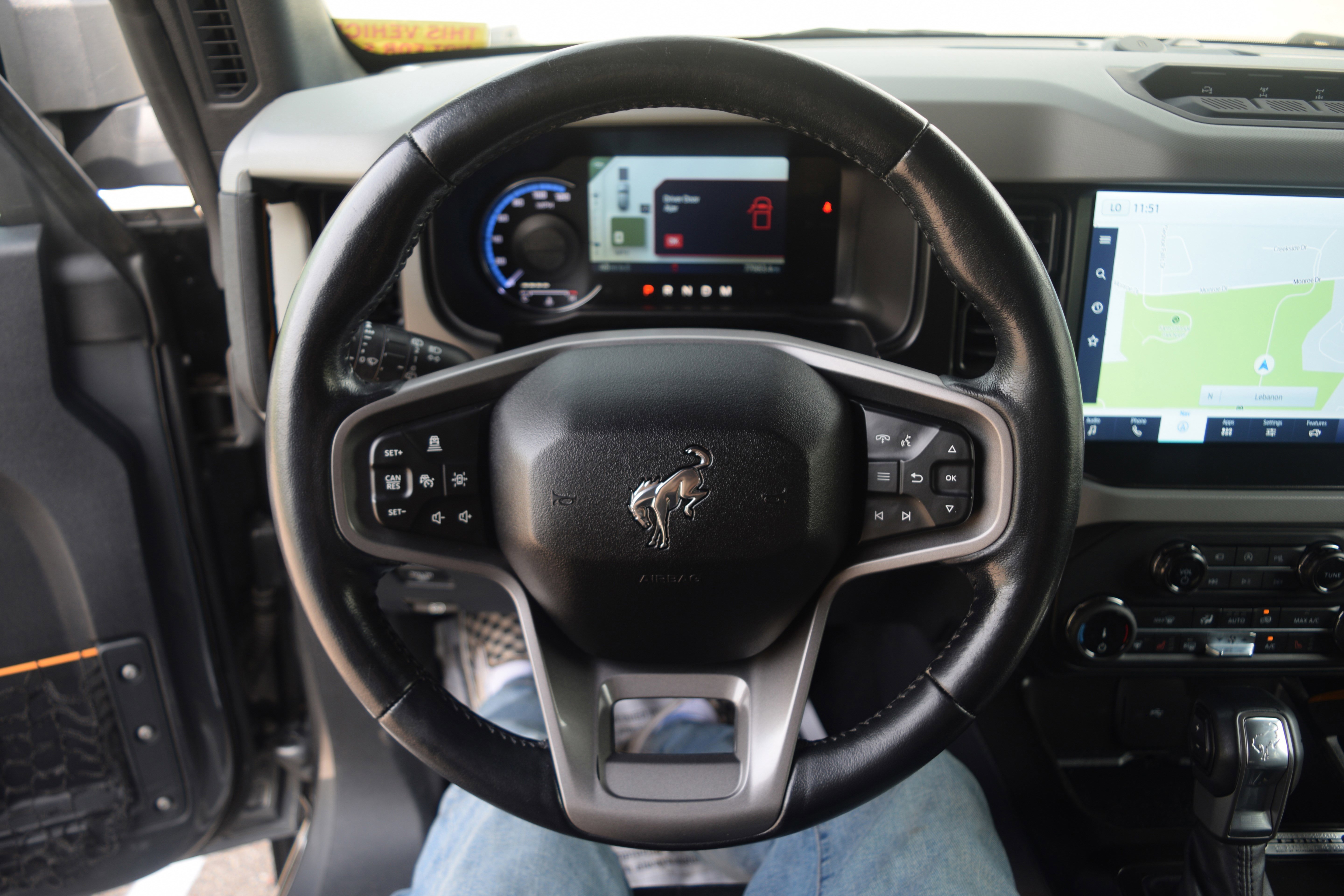 Used 2022 Ford Bronco Badlands image 4