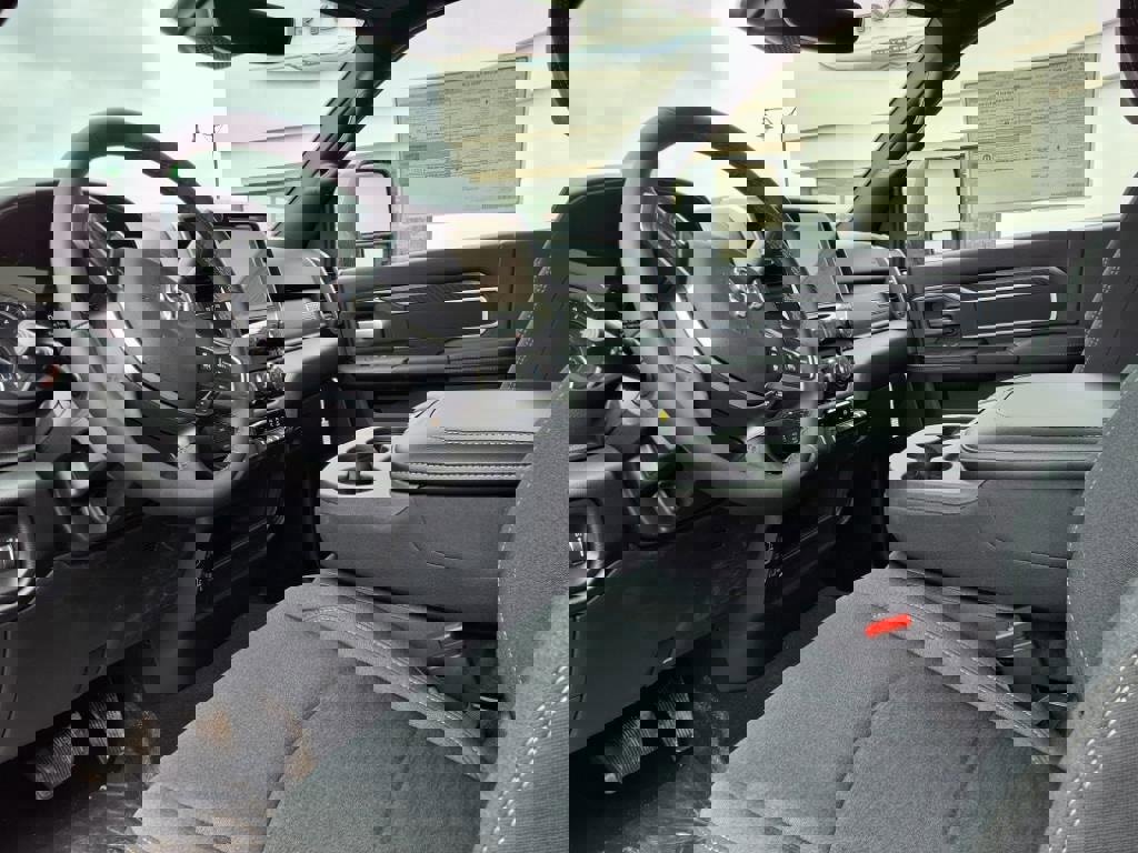 New 2025 RAM 3500 Big Horn image 5