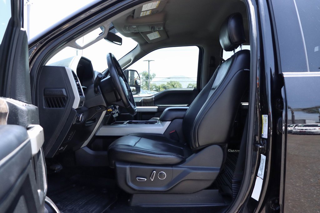 Used 2019 Ford F450 Lariat image 17
