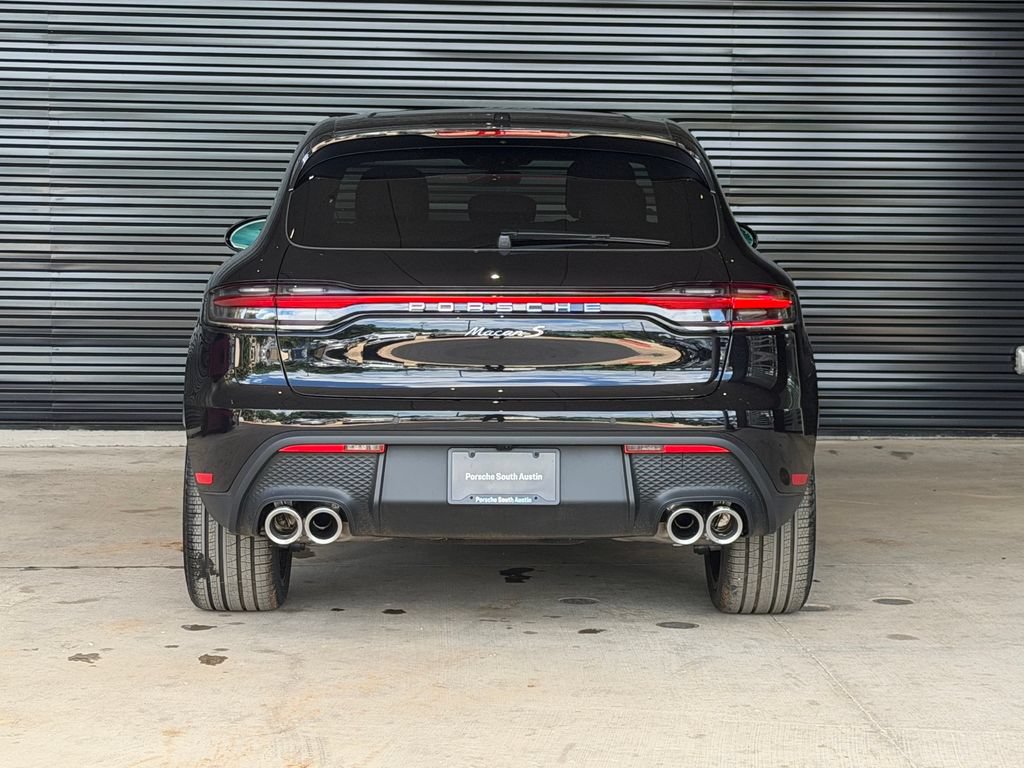 New 2026 Porsche Macan GTS AWD/4WD image 8