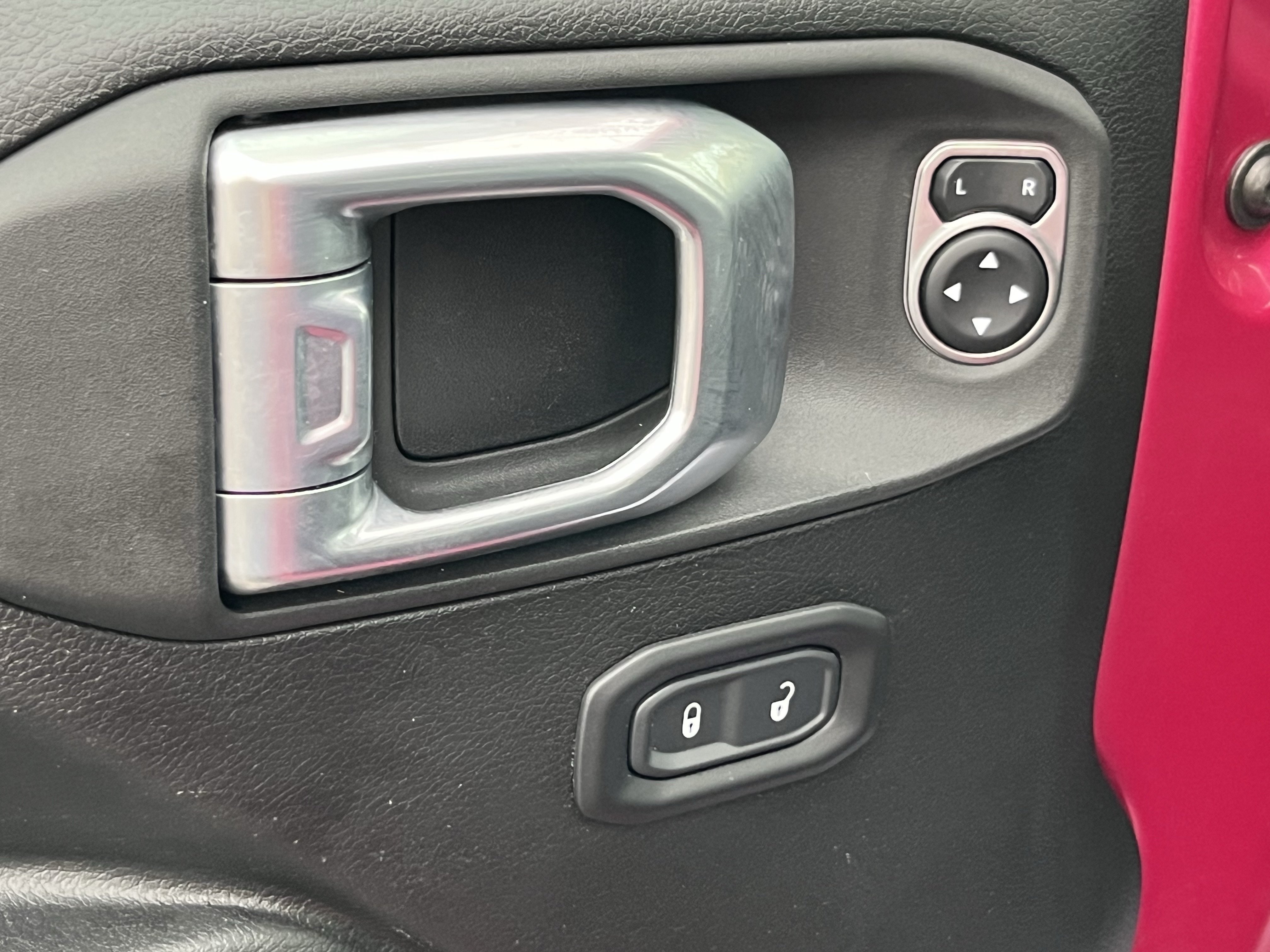 Used 2021 Jeep Wrangler Unlimited Sport AWD/4WD image 21
