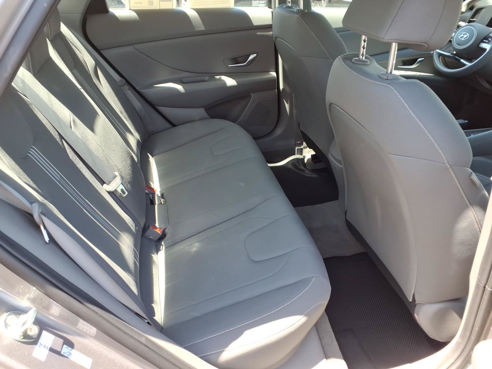 Certified 2023 Hyundai Elantra SEL FWD image 14