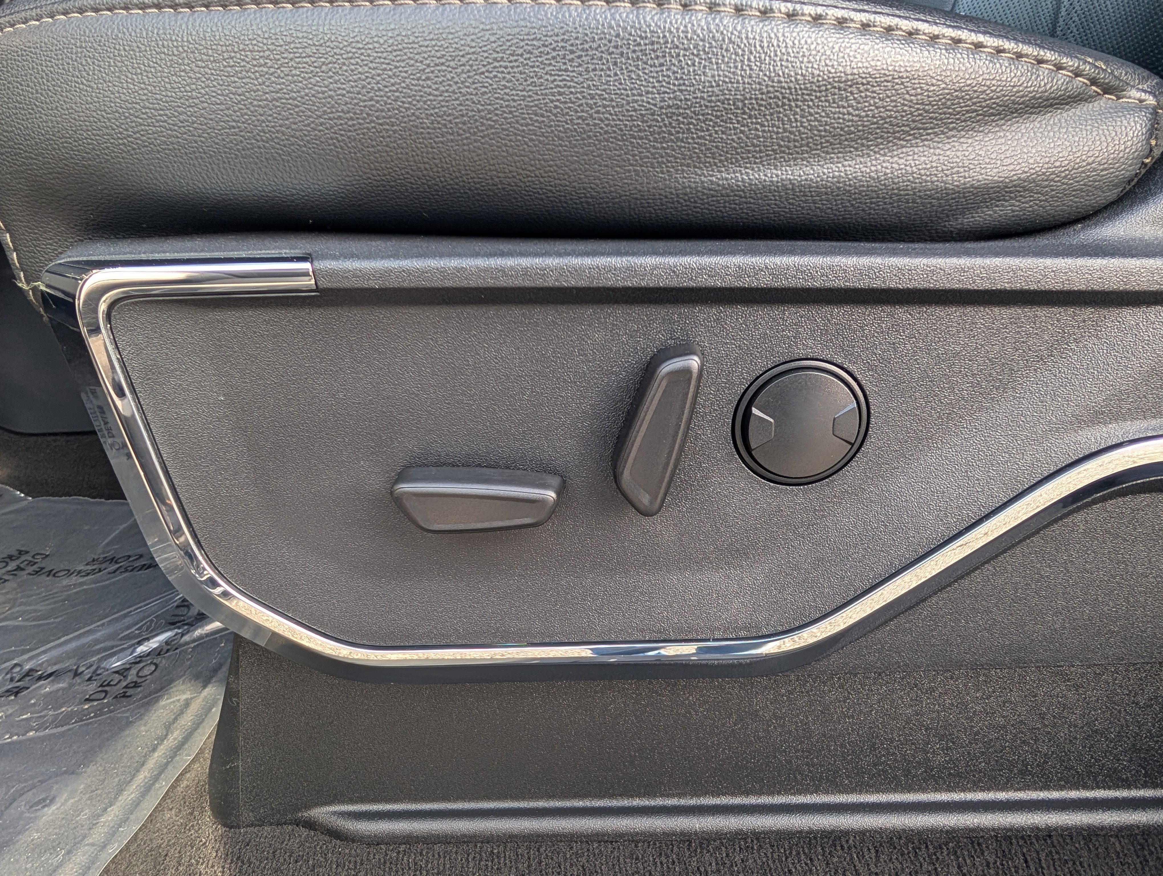 Certified 2024 Ford F350 Lariat w/ Lariat Ultimate Package image 22