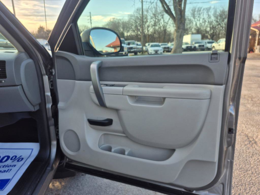 Used 2013 Chevrolet Silverado 1500 W/T w/ LS Package image 22