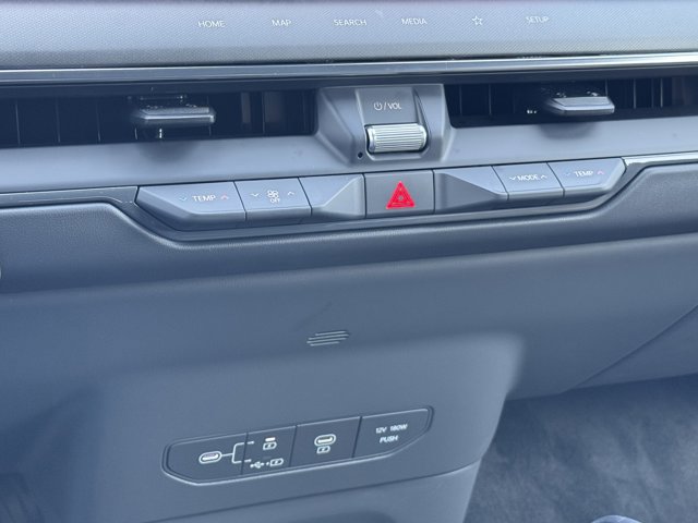New 2026 Kia EV9 Land image 12